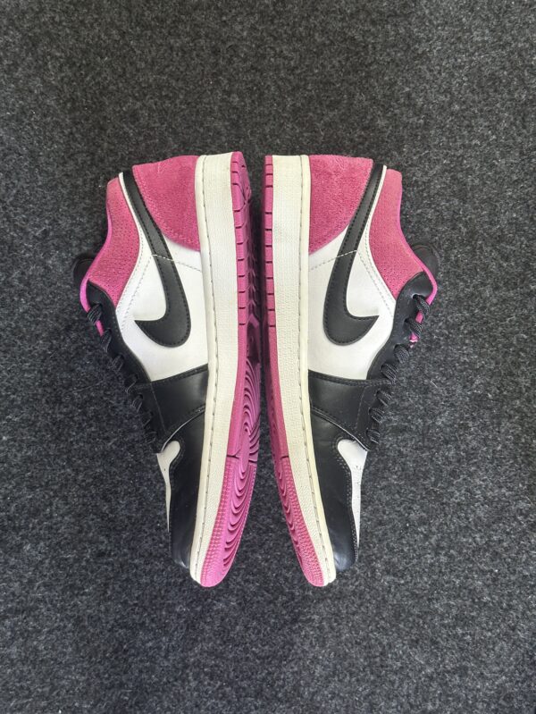 Air Jordan 1 Low Black Active Fuchsia CK3022-005 taglia EU 42.5 vista interna