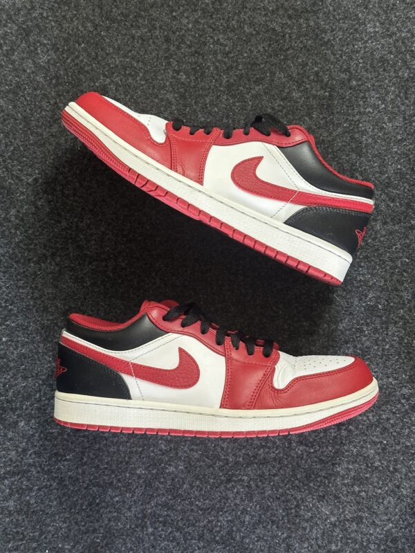 Air Jordan 1 Low Bulls 553558-163 taglia EU 42 vista principale