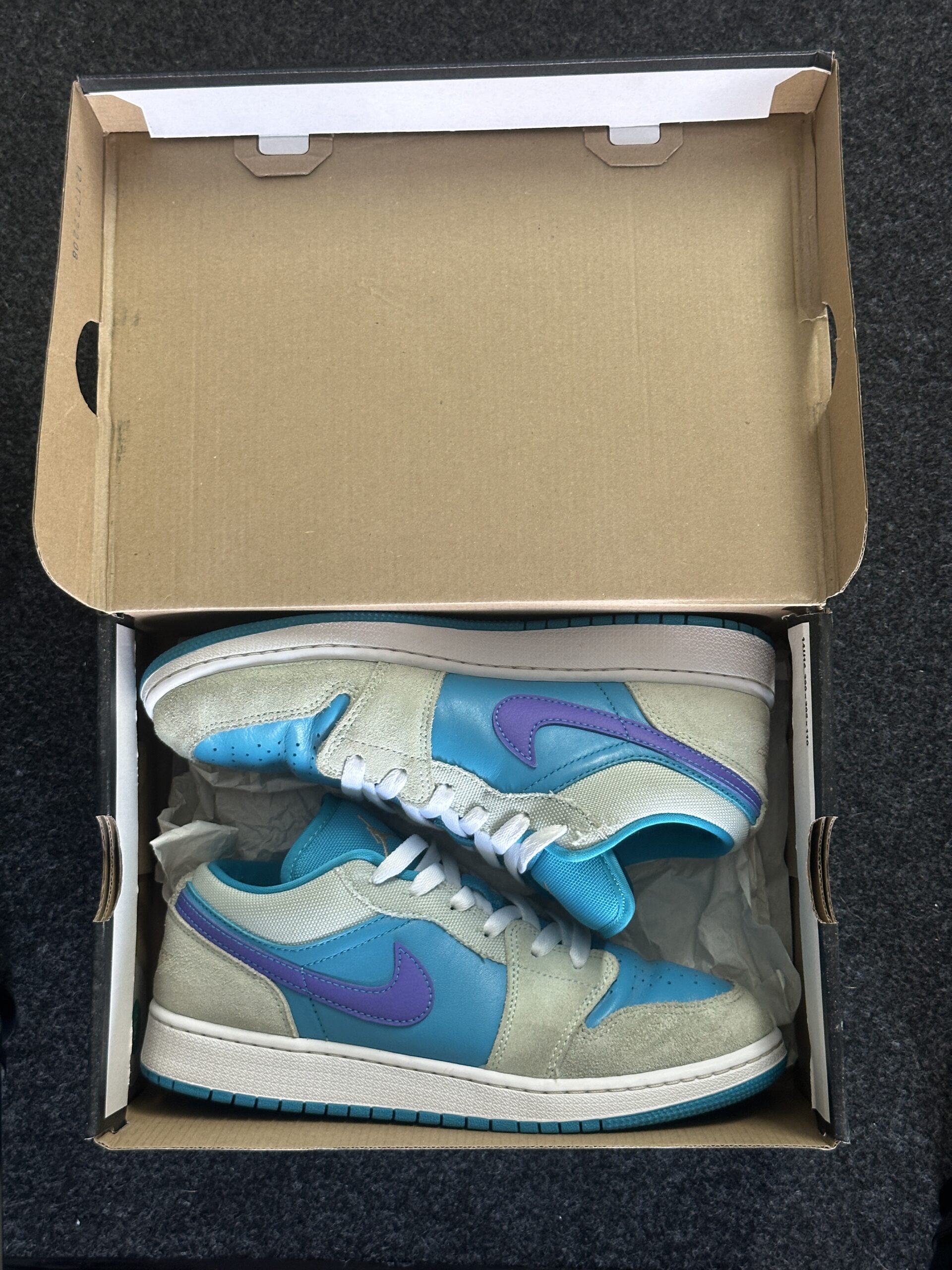 Air Jordan 1 Low SE Pistachio Aquatone DX4374-300 taglia EU 40 vista intbox