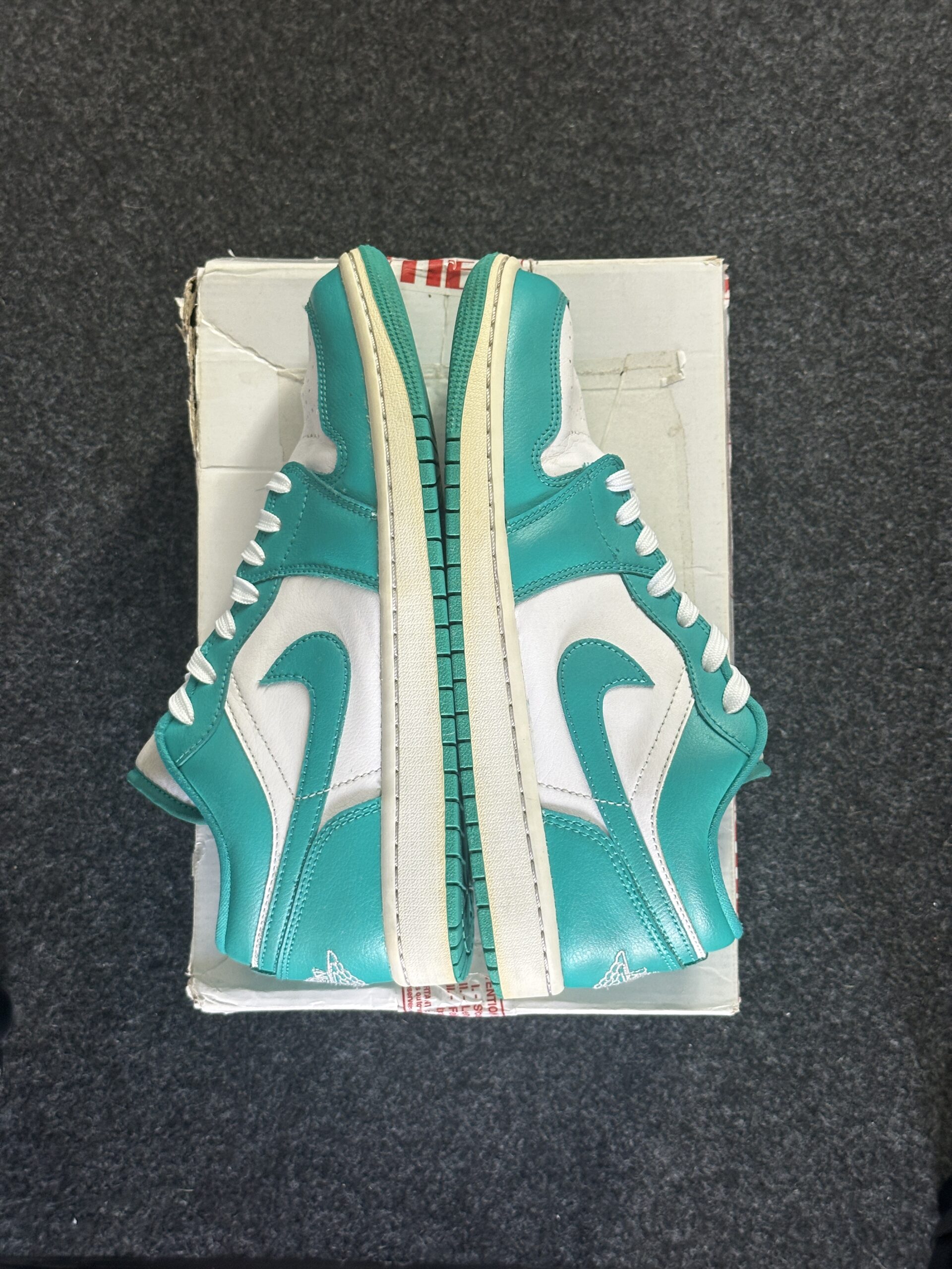 Air Jordan 1 Low New Emerald DC0774-132 taglia EU 41 vista esterna