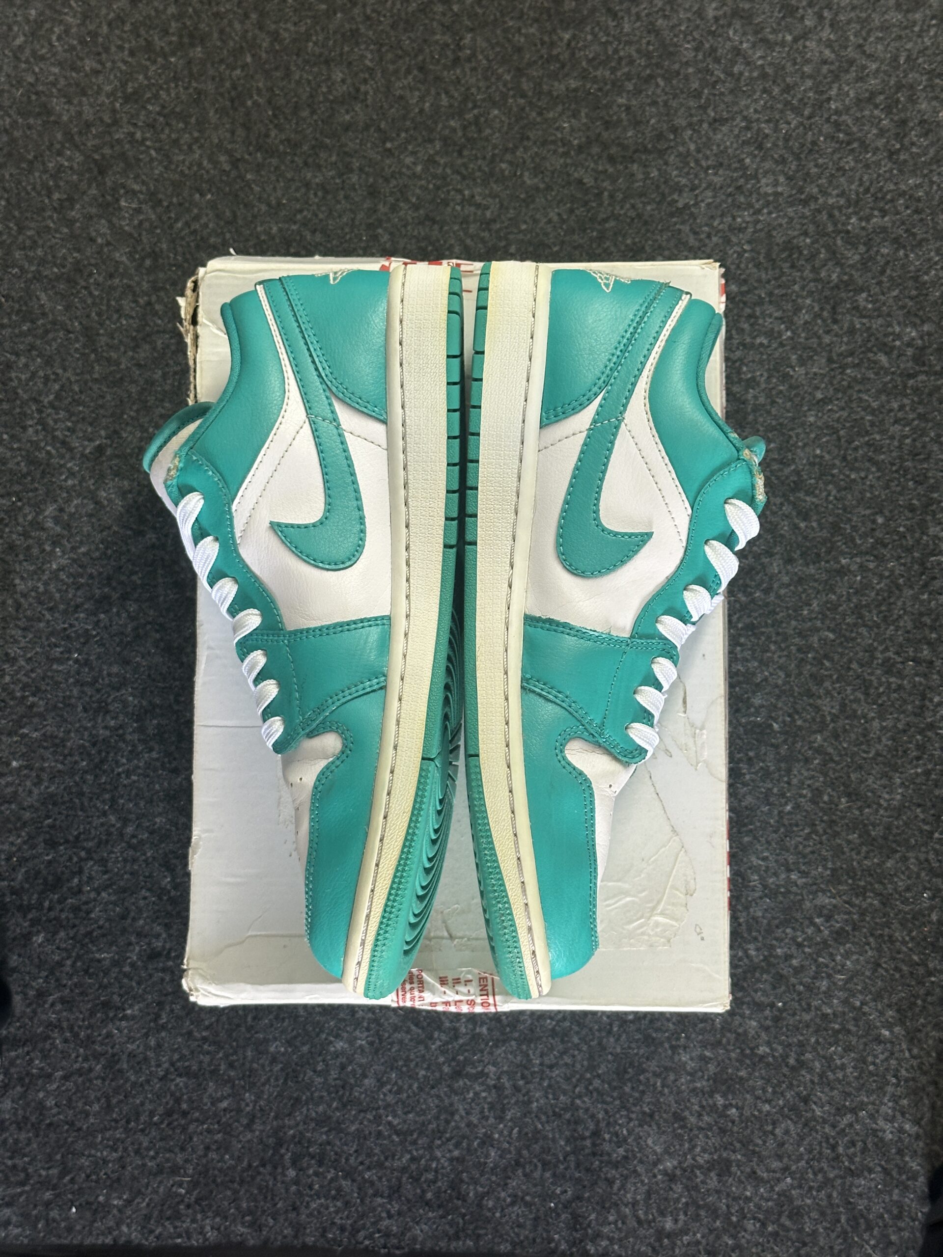 Air Jordan 1 Low New Emerald DC0774-132 taglia EU 41 vista interna