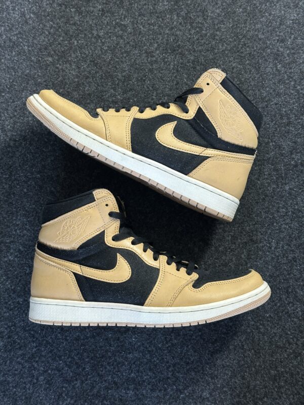 Air Jordan 1 Retro High OG Heirloom 555088-202 taglia EU 43 vista principale