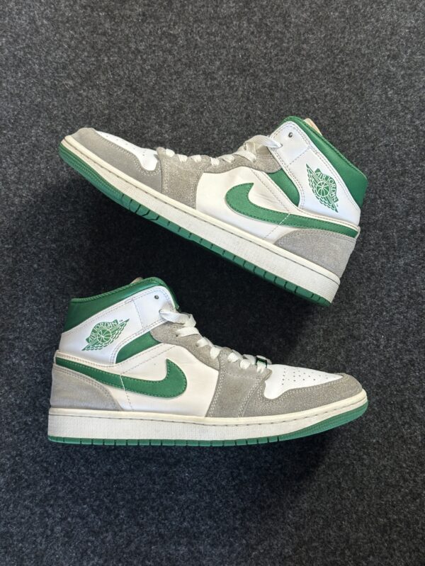 Air Jordan 1 Mid SE Grey Green DC7294-103 taglia EU 40.5 vista principale