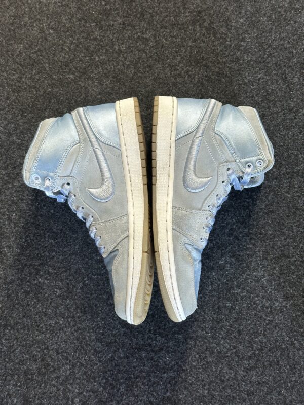 Air Jordan 1 Retro High Season of Her Hydrogen Blue AO1847-445 taglia EU 40 vista interna