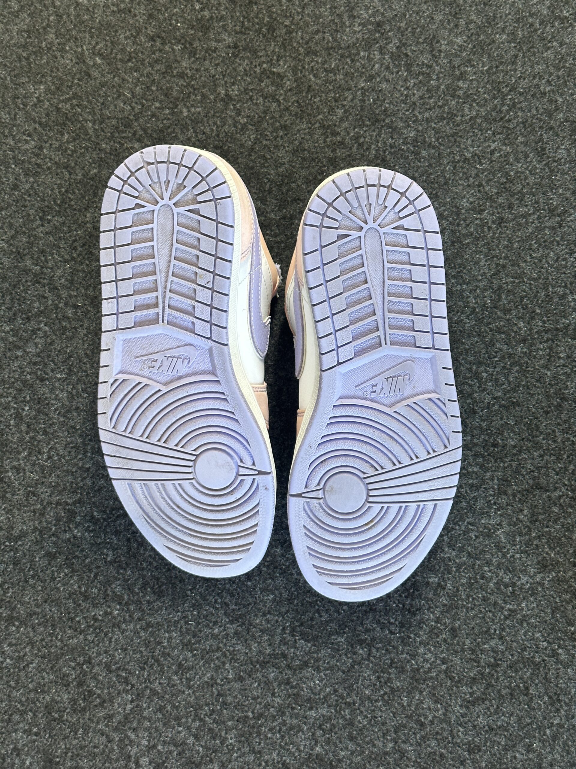 Air Jordan 1 Low SE Arctic Punch CK3022-600 taglia EU 41 vista suole 2