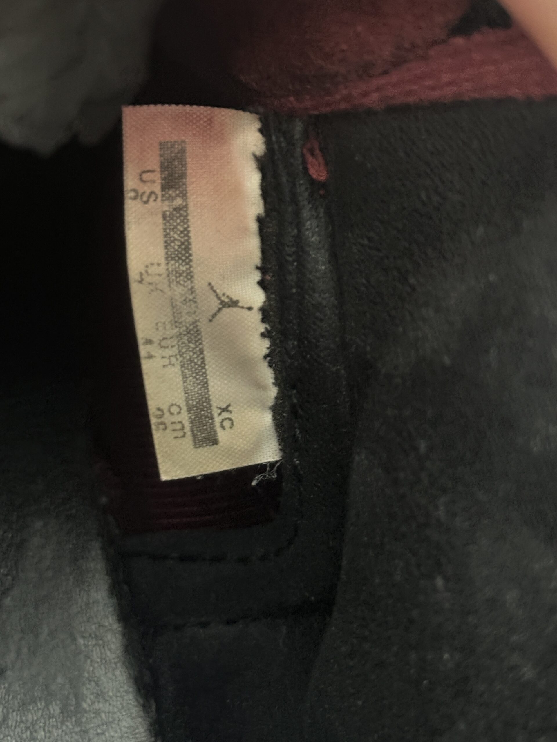 Air Jordan 1 Mid Nouveau Team Red 629151-601 taglia EU 41 vista label 1