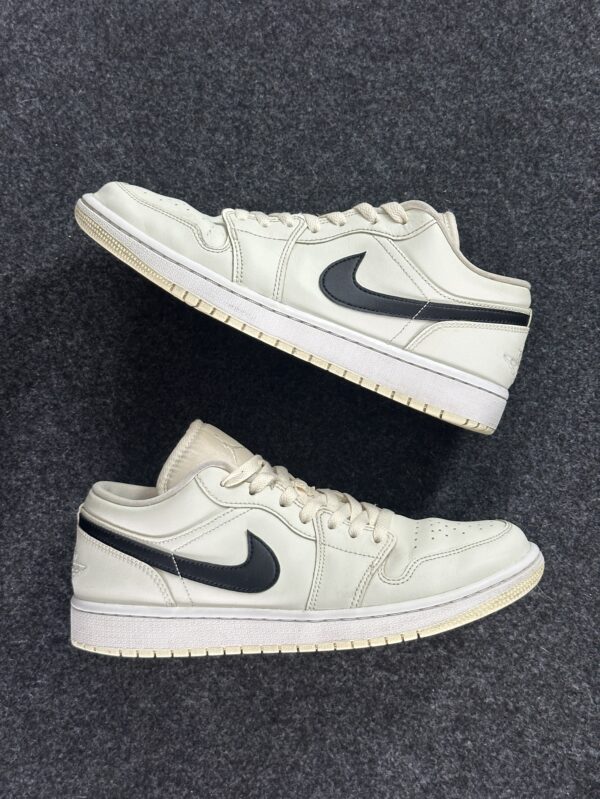 Air Jordan 1 Low Coconut Milk DC0774-121 taglia EU 42.5 vista principale