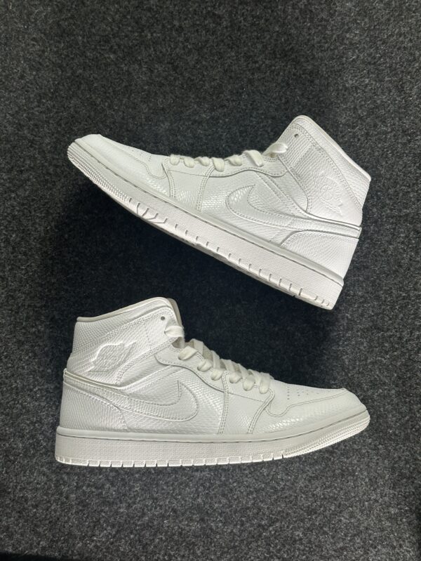 Air Jordan 1 Mid White Snakeskin BQ6472-110 taglia EU 40 vista principale