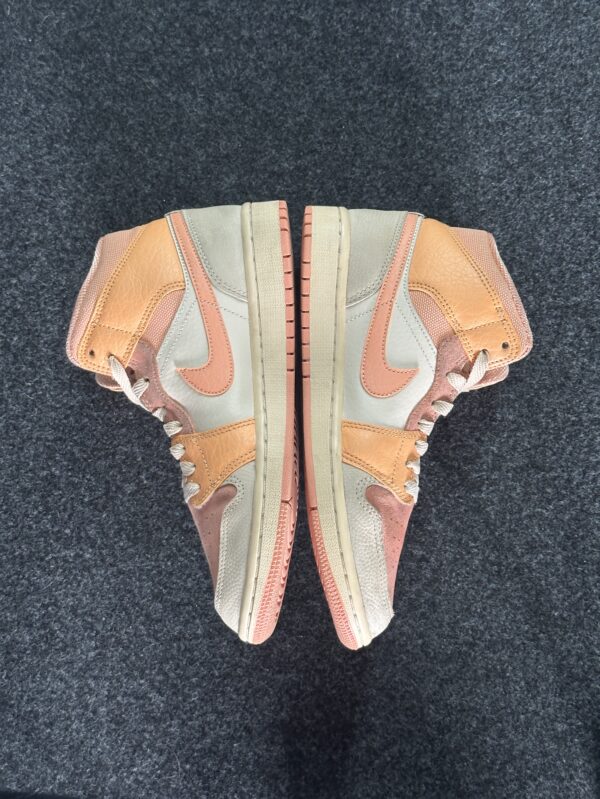 Air Jordan 1 Mid Apricot Orange DH4270-800 taglia EU 40 vista interna