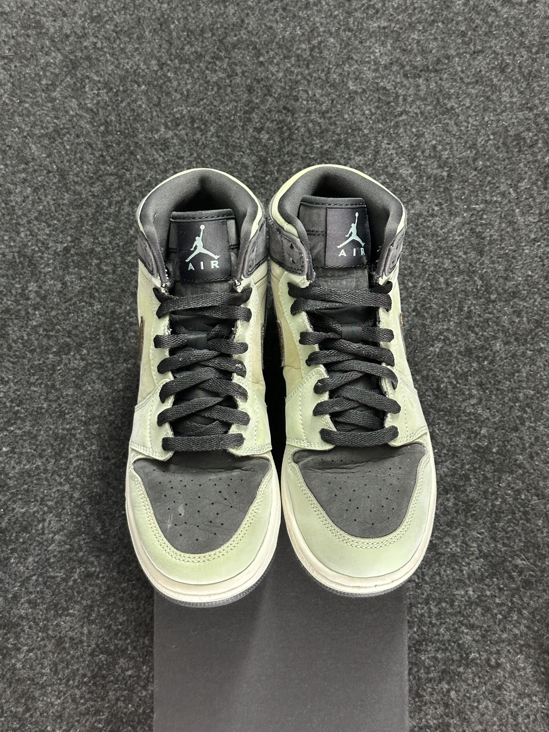 Air Jordan 1 Retro High Mint Foam 332148-300 taglia EU 40 vista punta