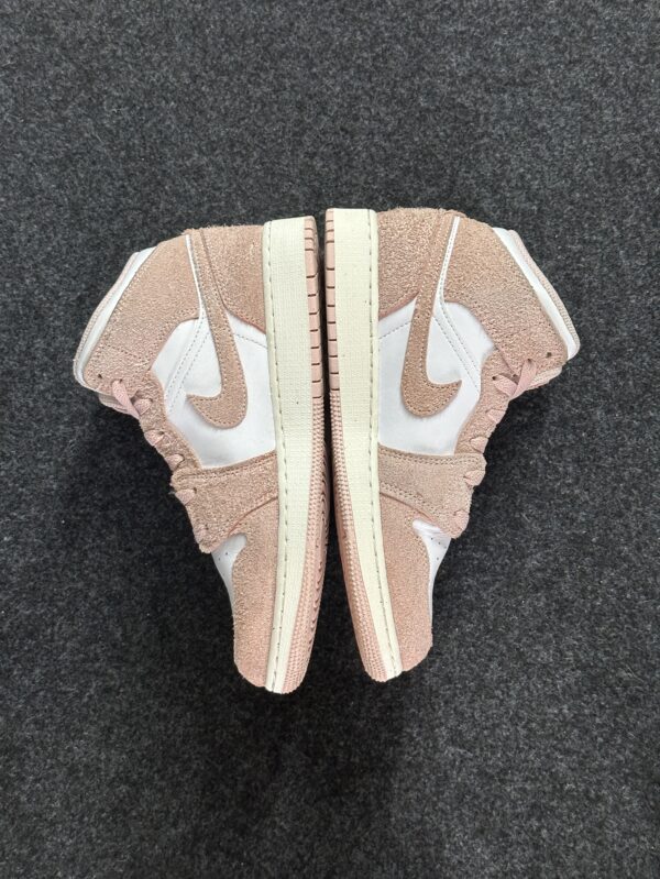Air Jordan 1 Mid SE Legend Pink FN7432-161 taglia EU 39 vista interna
