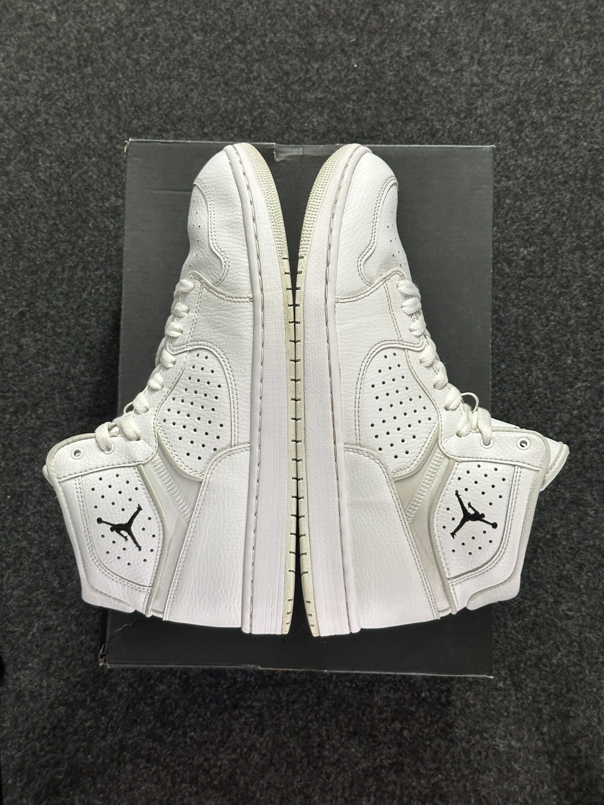 Air Jordan Access White AR3762-100 taglia EU 44 vista esterna