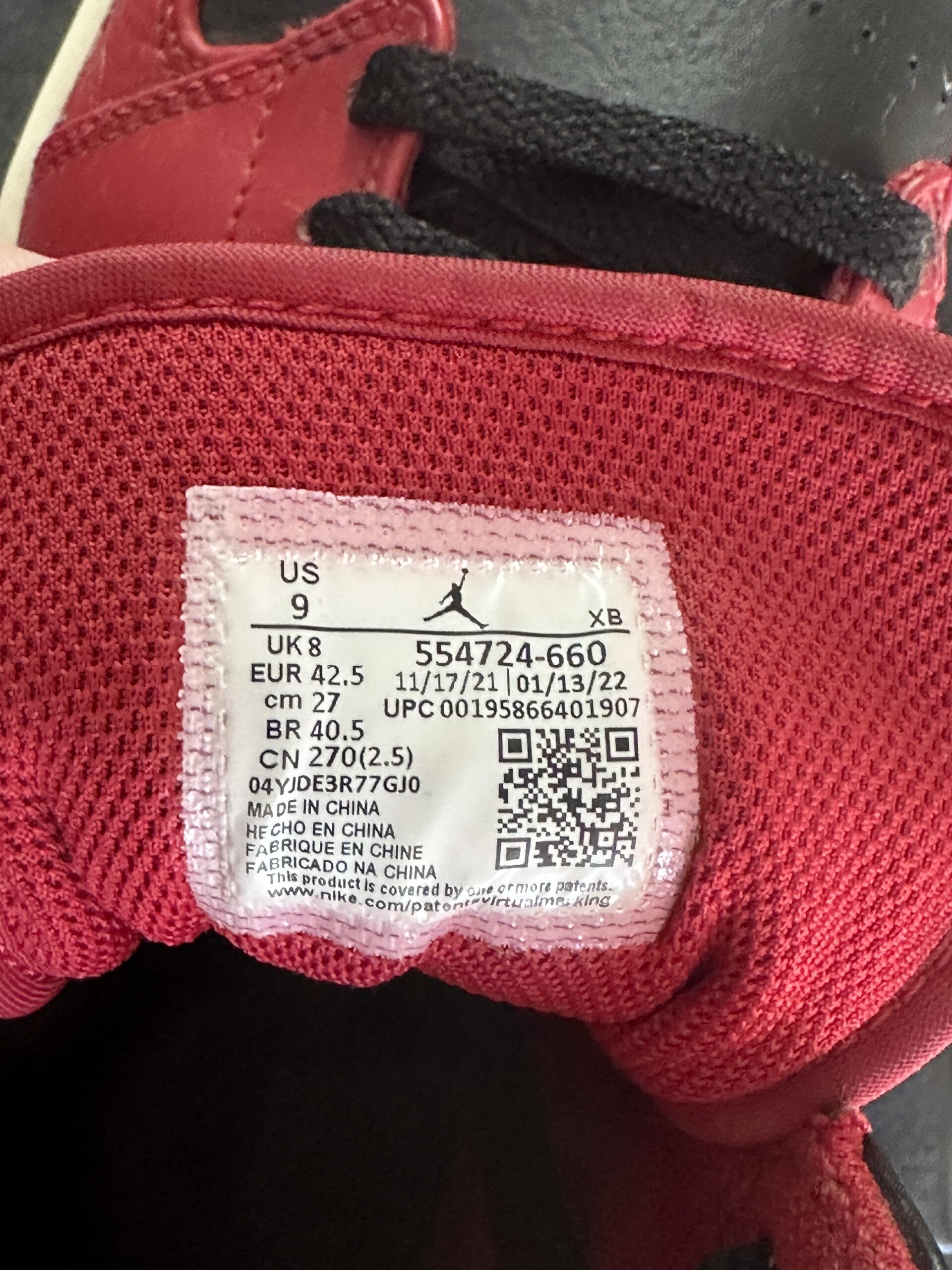 Air Jordan 1 Mid Reverse Bred 554724-660 taglia EU 42.5 vista label