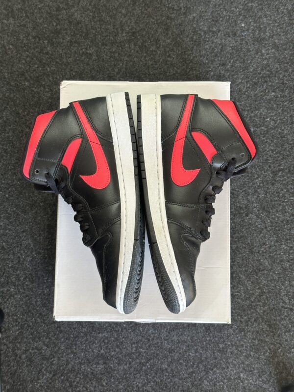 Air Jordan 1 Mid Siren Red BQ6472-004 taglia EU 40.5 vista interna