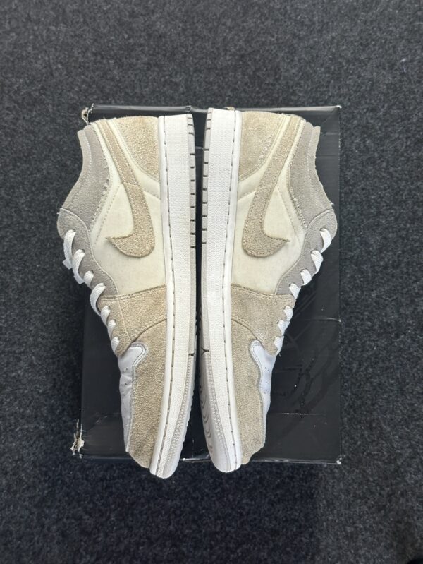 Air Jordan 1 Low SE Craft Inside Out White Phantom DN1635-100 taglia EU 44.5 vista interna
