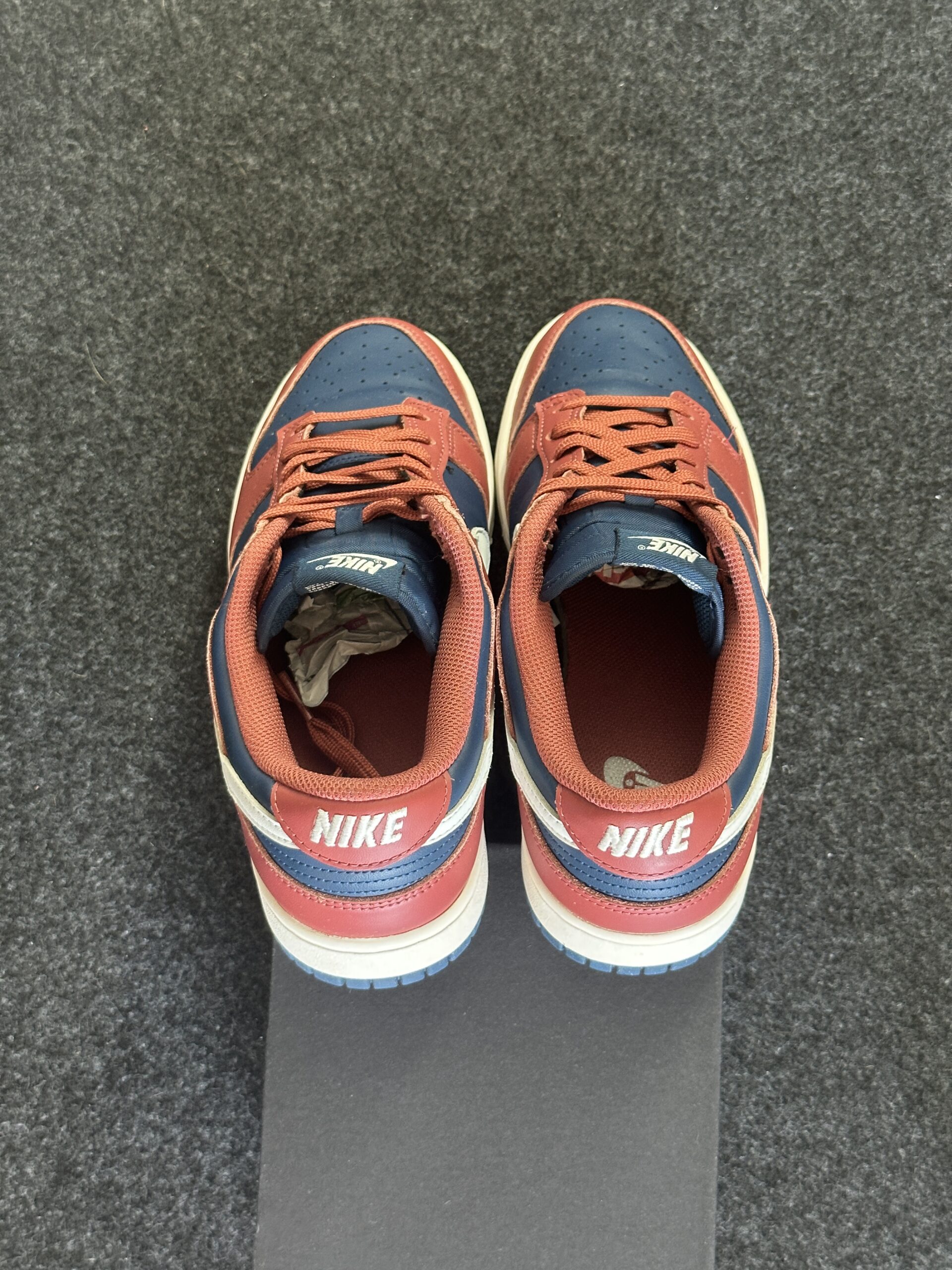 Nike Dunk Low Retro Canyon Rust DD1503-602 taglia EU 41 vista tallone