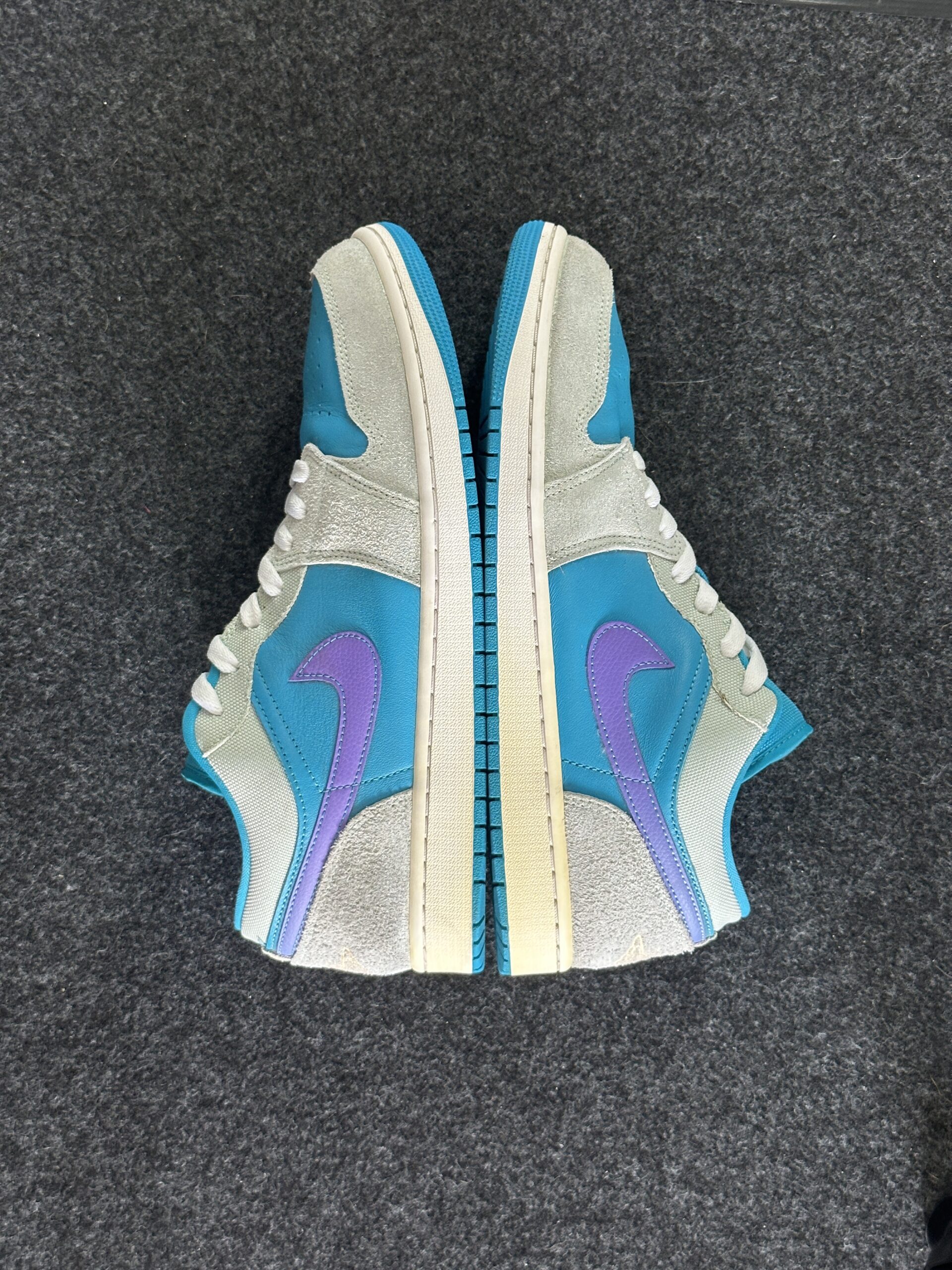 Air Jordan 1 Low SE Pistachio Aquatone DX4334-300 taglia EU 45.5 vista esterna