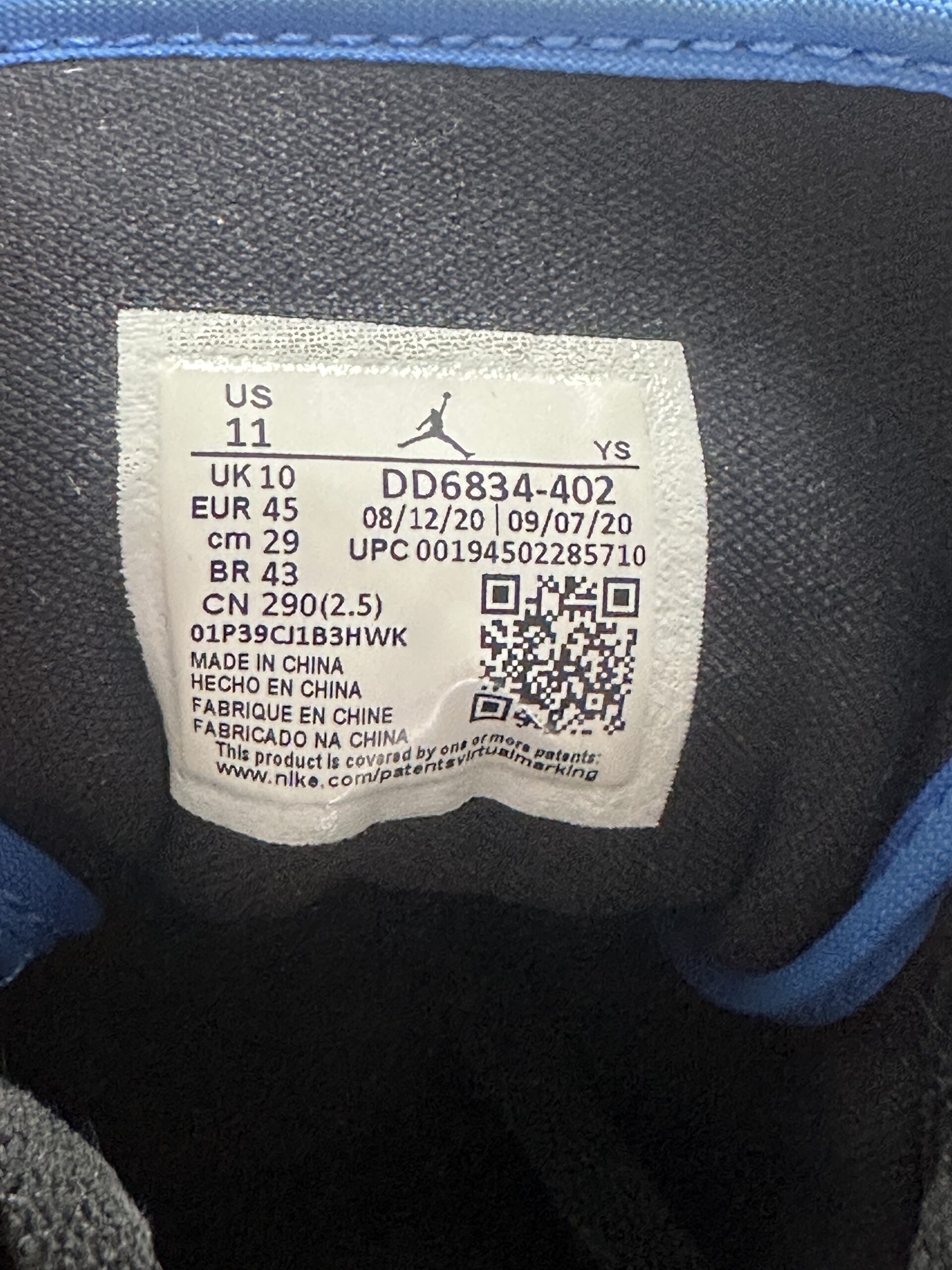 Air Jordan 1 Mid SE Signal Blue DD6834-402 taglia EU 45 vista label