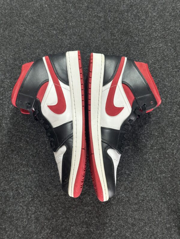 Air Jordan 1 Mid Metallic Red 554724-122 taglia EU 45 vista interna