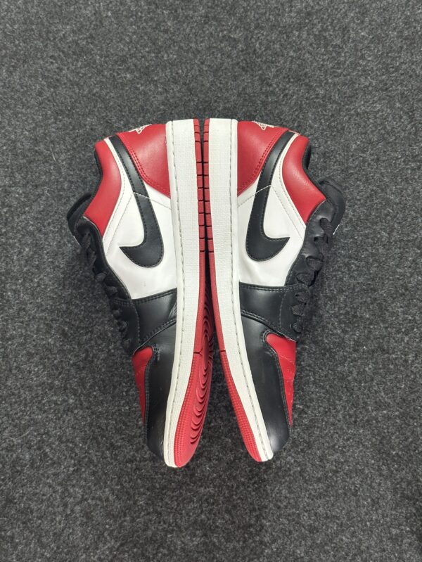 Air Jordan 1 Low Bred Toe 553558-612 taglia EU 45 vista interna