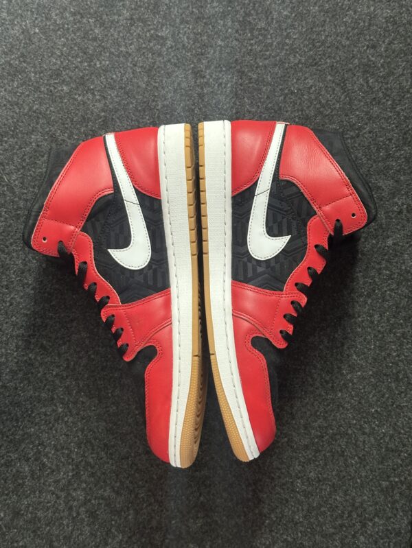 Air Jordan 1 Mid SE Christmas DQ8417-006 taglia EU 45.5 vista interna