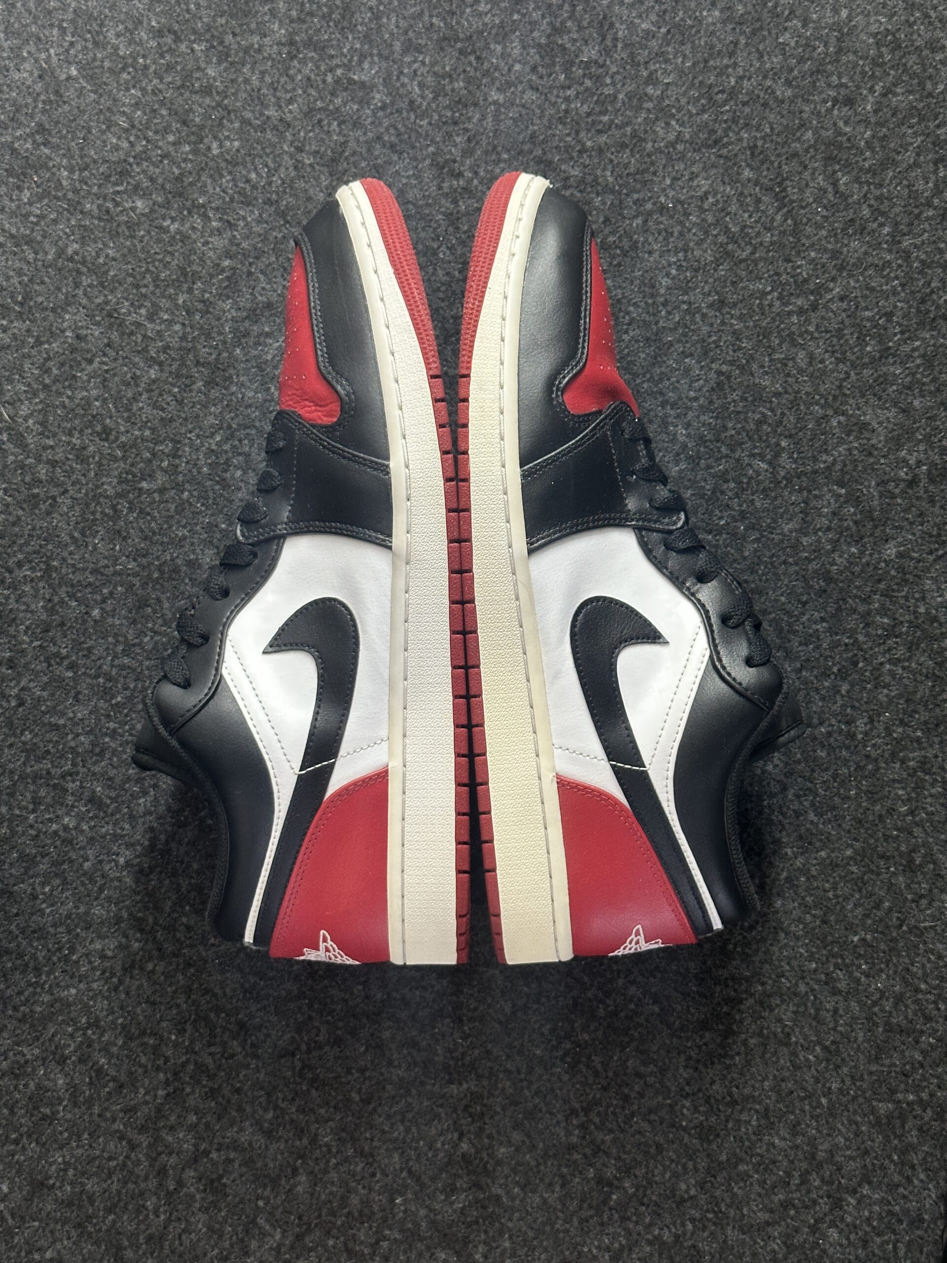Air Jordan 1 Low Bred Toe 553558-161 taglia EU 46 vista esterna