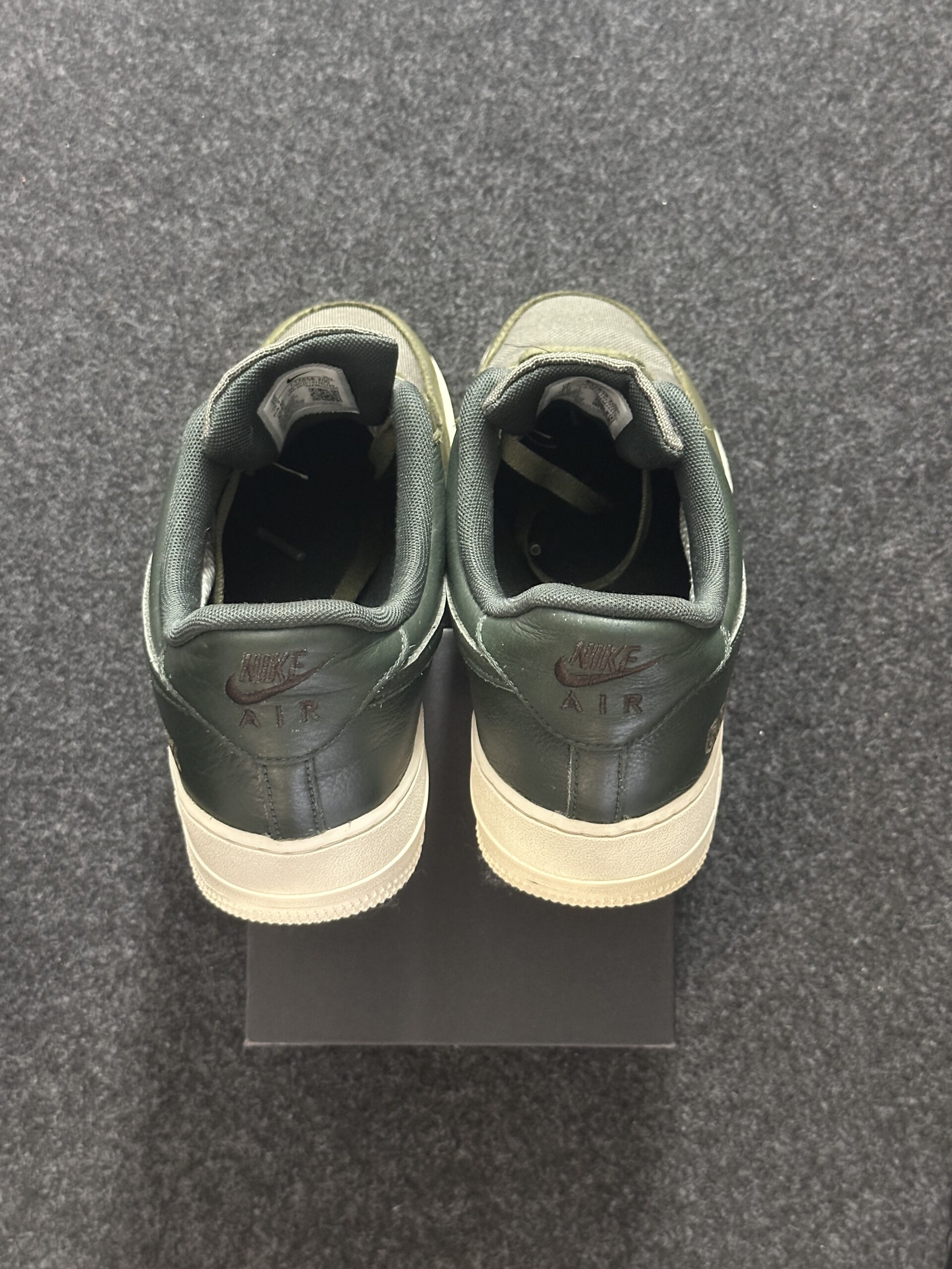 Nike Air Force 1 Low Gore-Tex Medium Olive CT2858-200 taglia EU 44 vista tallone