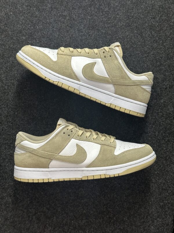 Nike Dunk Low SE Team Gold Suede FQ8249-102 taglia EU 45 vista principale